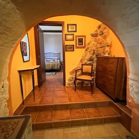 Case Vacanza E Camere In Villa Isabella Con Parcheggio Custodito E Wifi Gioia Del Colle Exterior photo