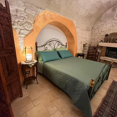 Case Vacanza E Camere In Villa Isabella Con Parcheggio Custodito E Wifi Gioia Del Colle Exterior photo