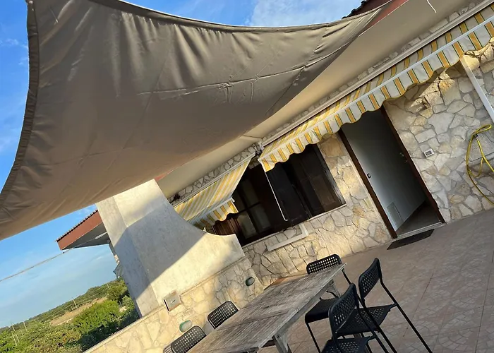 Case Vacanza E Camere In Villa Isabella Con Parcheggio Custodito E Wifi